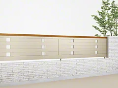 四国化成のフェンス アルディフェンス 5型 木調タイプ