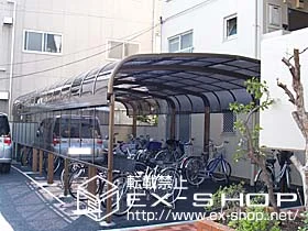東京都葛飾区のLIXIL リクシル(トステム)のカーポート テールポートシグマ　ワイド縦連棟タイプ 積雪〜20cm対応 + サイドスクリーン 施工例