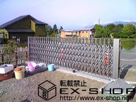 四国化成のカーゲート クレディアコー１型　電動タイプ　　 施工例