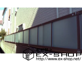 LIXIL リクシル(TOEX)のフェンス・柵 シャレオRP型フェンス フリーポールタイプ 施工例