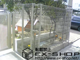 埼玉県熊谷市のLIXIL リクシル(TOEX)のフェンス・柵、門扉、カーゲート ハイグリッドフェンスN8型 施工例