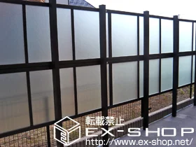 LIXIL リクシル(TOEX)のフェンス・柵 シャレオR P型フェンス 多段柱仕様 施工例