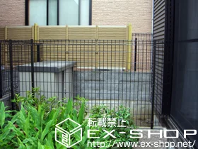 静岡県伊豆の国市のLIXIL リクシル(TOEX)の門扉、フェンス・柵 ハイグリッドフェンスN8型[フリーポール] 施工例
