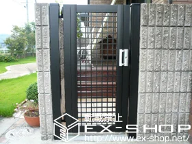 LIXIL リクシル(TOEX)の門扉 シャレオR7型 片開き 柱使用 施工例
