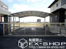 三重県村上市のLIXIL リクシル(TOEX)のカーゲート スウィングアップゲートワイド 横格子型 電動式 施工例