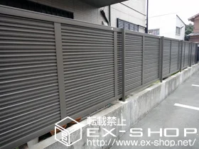 神奈川県敦賀市のLIXIL リクシル（トステム）のフェンス・柵 ハイスクリーンフェンスA型 フリーポールタイプ 施工例