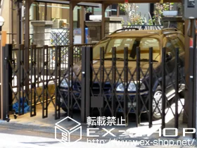 大阪府加須市のの門扉、カーゲート アルシャインII M型 Aタイプ ノンレール 片開き親子仕様 施工例