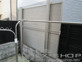 LIXIL リクシル(TOEX)のフェンス・柵 シャレオR5型フェンス 多段柱仕様 施工例