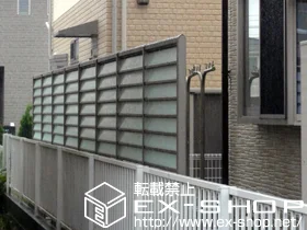 神奈川県横浜市のYKKAPのフェンス・柵 サニーブリーズフェンスS型 ロング柱1段掛け仕様 施工例