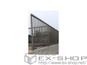 LIXIL リクシル(TOEX)のフェンス・柵 ハイサモア フリーポールタイプ 施工例
