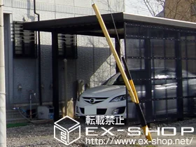 長野県横浜市のLIXIL リクシル（トステム）のカーポート ジーポートneo 1台用 Aタイプ 角柱仕様 積雪〜100cm対応＋サイドパネル 波板タイプ 施工例