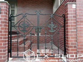 LIXIL リクシル(新日軽)の門扉 ディズニー門扉ミッキーB型 両開き 角門柱式 施工例