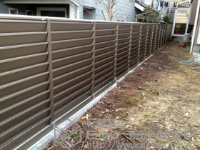 LIXIL リクシル(TOEX)のフェンス・柵 サニーブリーズフェンスA型 間仕切りタイプ 施工例