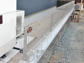 積水樹脂(セキスイ)のフェンス・柵 メッシュフェンス G10-R フリーポールタイプ 施工例