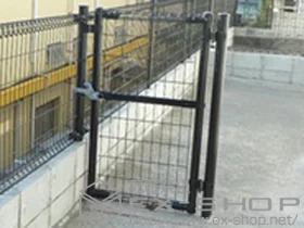積水樹脂(セキスイ)の門扉 メッシュフェンスM0門扉 片開き 施工例
