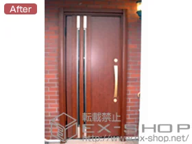 三協アルミの玄関ドア ラフォース R2 66型 断熱K4仕様 片開き仕様(左吊元) 施工例