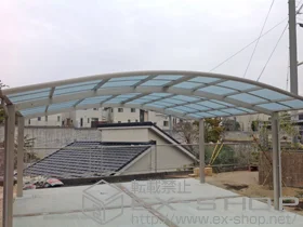 YKKAPのカーポート レイナツインポートグラン　積雪〜20cm対応＋屋根ふき材補強部品（2セット） 施工例