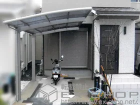 LIXIL リクシル(トステム)のカーポート カーブポートシグマIII 積雪〜20cm対応 施工例