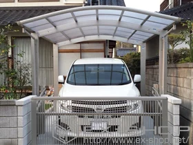 YKKAPのカーポート レイナワンポートグランZ　積雪〜20cm対応+屋根ふき材補強部品 施工例