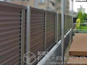 YKKAPのフェンス・柵 レスティナフェンス7型 横目隠し 自由柱 施工例