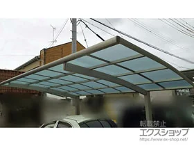 YKKAPのカーポート レイナポートグラン　積雪〜20cm対応＋屋根ふき材補強部品 1セット 施工例