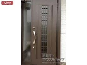 LIXIL リクシル(トステム)の玄関ドア リシェント アルミ仕様22片袖R（ランマ無） S1型 施工例