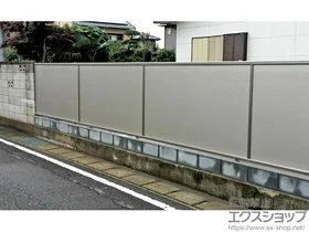 積水樹脂(セキスイ)のフェンス・柵 めかくし塀P型 自由柱式 施工例