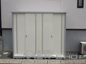 イナバの物置・収納・屋外倉庫 シンプリー 一般型(MJX-217EP)＋オプション　棚板 施工例