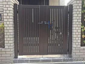 YKKAPの門扉 エクスライン門扉6型 両開き 門柱仕様 施工例