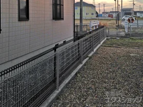 積水樹脂(セキスイ)のフェンス・柵 メッシュフェンスG10 フリー支柱タイプ メーター販売 施工例