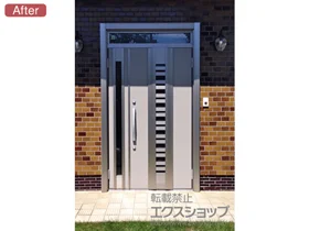 LIXIL リクシル(トステム)の玄関ドア リシェントII 断熱K4仕様 親子仕様(ランマ付)R E90型 施工例