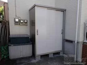 ヨドコウの物置・収納・屋外倉庫 エスモ 一般型(ESE-1309A-PW) 施工例