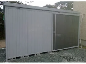イナバの物置・収納・屋外倉庫 ネクスタ大型 一般型 4420×2210×2375 NXN-98H-PG 施工例