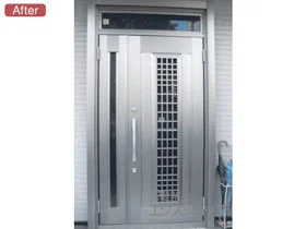 LIXIL リクシル(トステム)の玄関ドア リシェントII アルミ仕様 親子仕様(ランマ付)R C84型 施工例