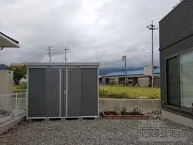 イナバの物置・収納・屋外倉庫 ネクスタ 多雪地型( NXN-55H-PG) 施工例
