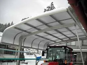 YKKAPのカーポート レイナキャップポートグラン　積雪〜20cm対応 施工例