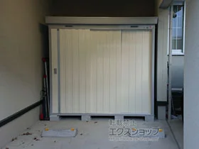 イナバの物置・収納・屋外倉庫 ネクスタ 一般型 2210×950×2020 NXN-21S-FW 施工例