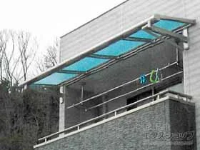 YKKAPのバルコニー屋根 ヴェクターテラス F型 ルーフタイプ 単体積雪〜20cm対応 施工例