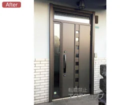 LIXIL リクシル(トステム)の玄関ドア リシェント玄関ドア3 断熱K4仕様 手動 片袖仕様(ランマ付)R M28型 施工例
