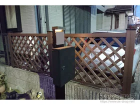 三協アルミのフェンス・柵 プラウディA型 間仕切り支柱 施工例