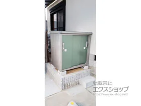ヨドコウの物置・収納・屋外倉庫 エスモ 一般型 1050×750×1101 ESE-1007Y-EG 施工例