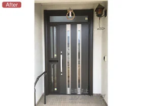 LIXIL リクシル(トステム)の玄関ドア リシェント 玄関ドア3 断熱K4仕様 手動 片袖飾り仕様(ランマ付)R M24型 施工例