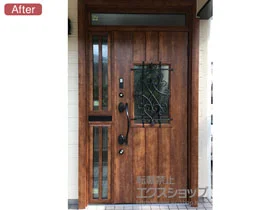 LIXIL リクシル(トステム)の玄関ドア リシェント玄関ドア3 断熱K4仕様 片袖飾り仕様(ランマ付)R D41型 施工例