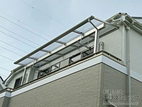 YKKAPのバルコニー屋根 ヴェクターテラス F型 屋根タイプ 単体 積雪〜20cm対応 施工例