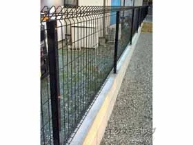 積水樹脂(セキスイ)のフェンス・柵 メッシュフェンスG10-R 自在柱 施工例