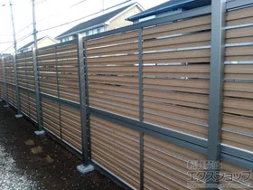 LIXIL リクシル(新日軽)のフェンス・柵 セレビューフェンス RP3型 2段支柱 施工例
