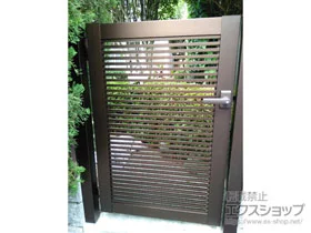 YKKAPの門扉 シンプレオ門扉1型 横格子 片開き 門柱使用 施工例