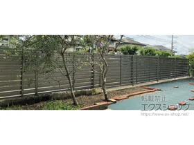 LIXIL リクシル(新日軽)のフェンス・柵 セレビューフェンス R3型 自在柱 施工例