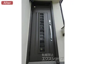 LIXIL リクシル(トステム)の玄関ドア リシェント玄関ドア3 アルミ仕様 片開き仕様(ランマ付)L C83N型 ※カザスプラス仕様 施工例