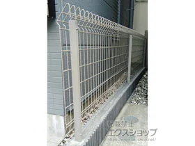 積水樹脂(セキスイ)のフェンス メッシュフェンス G10-R　　自由柱 施工例